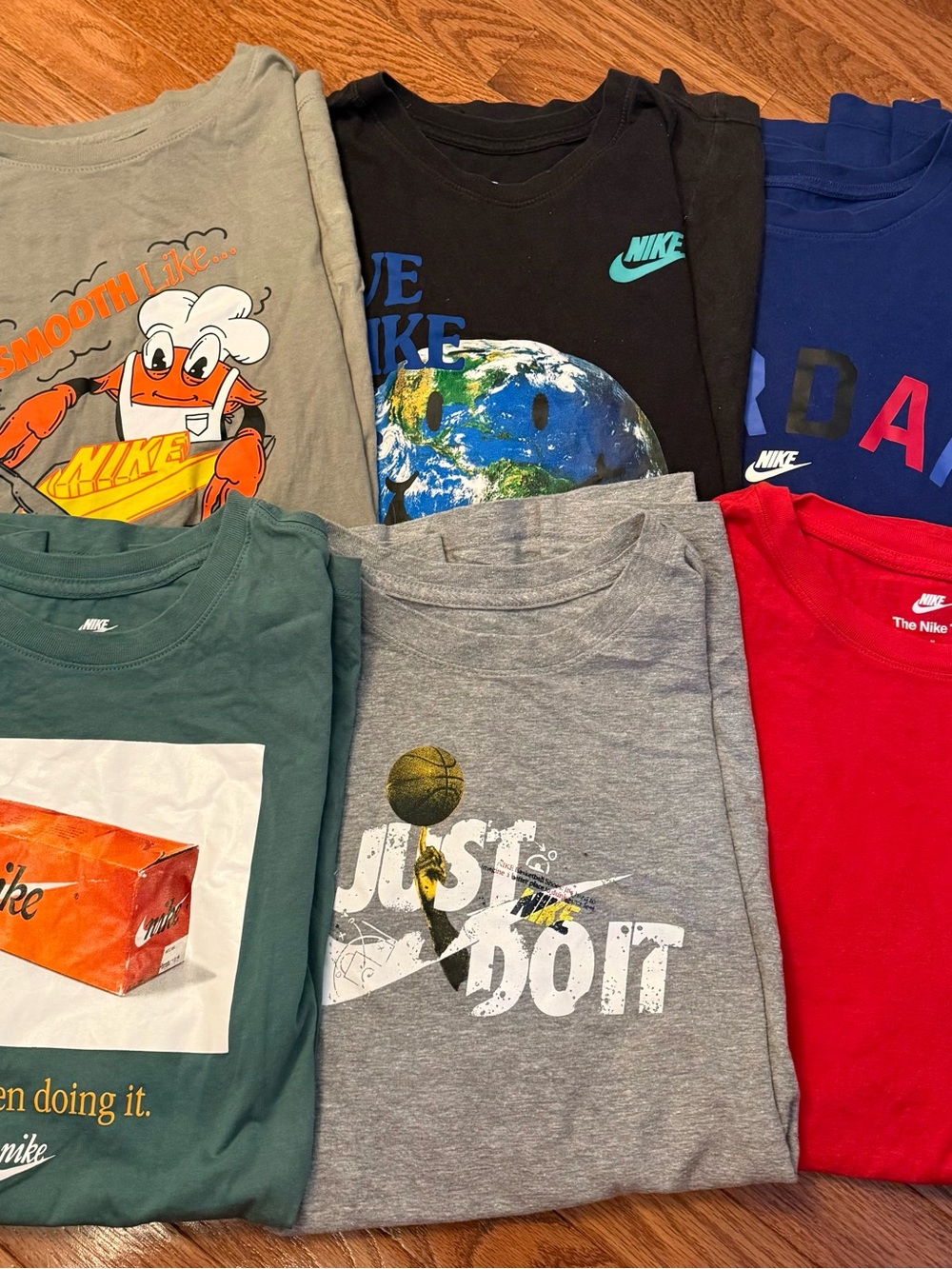 Nike Men’s Multi-Graphic Cotton T-Shirt Lot of 6 Assorted Colors
